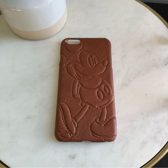 Disney Parks D- Tech Simulated Leather Mickey Mouse IPhone 6s Phone Skin Case - Picture 2 of 7